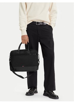 Tommy Hilfiger Torba na laptopa Th Nylon Travel Computer Bag AM0AM13470 Czarny ze sklepu MODIVO w kategorii Torby na laptopa - zdjęcie 188257506