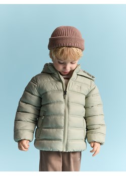 Reserved - Pikowana kurtka z kapturem - jasnozielony ze sklepu Reserved w kategorii Kurtki chłopięce - zdjęcie 188262857