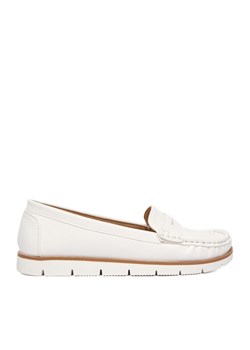 Go Soft Mokasyny CEO-WSS21728-01 Biały ze sklepu MODIVO w kategorii Mokasyny damskie - zdjęcie 188263385