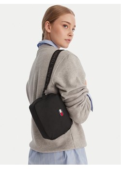 Tommy Jeans Torebka Tjw Ess Daily Crossove rAW0AW17286 Czarny ze sklepu MODIVO w kategorii Listonoszki - zdjęcie 188263415