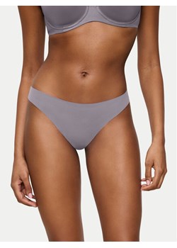 Triumph Stringi Pretty 10222212 Szary ze sklepu MODIVO w kategorii Majtki damskie - zdjęcie 188263418