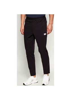 EA7 Spodnie dresowe | Slim Fit ze sklepu Gomez Fashion Store w kategorii Spodnie męskie - zdjęcie 188264955