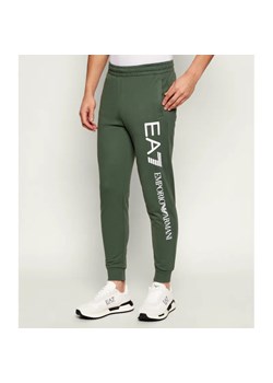 EA7 Spodnie jogger | Slim Fit ze sklepu Gomez Fashion Store w kategorii Spodnie męskie - zdjęcie 188264996