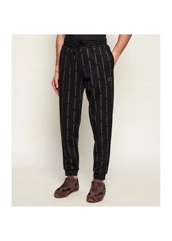 EA7 Spodnie dresowe | Regular Fit ze sklepu Gomez Fashion Store w kategorii Spodnie męskie - zdjęcie 188265039
