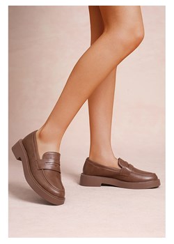 Foreverfolie Mokasyny w kolorze brązowym ze sklepu Limango Polska w kategorii Mokasyny damskie - zdjęcie 188270869
