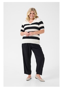 KAFFE curve Sweter w kolorze kremowo-czarnym ze sklepu Limango Polska w kategorii Swetry damskie - zdjęcie 188271847