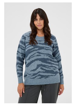 KAFFE curve Sweter "Sandia" w kolorze błękitnym ze sklepu Limango Polska w kategorii Swetry damskie - zdjęcie 188271906