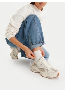Reebok Sneakersy CEO-CHARGE AR30246WCCI Écru ze sklepu MODIVO w kategorii Buty sportowe damskie - zdjęcie 188277485