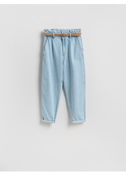 Reserved - Jeansy paperbag z paskiem - niebieski ze sklepu Reserved w kategorii Jeansy damskie - zdjęcie 188281627