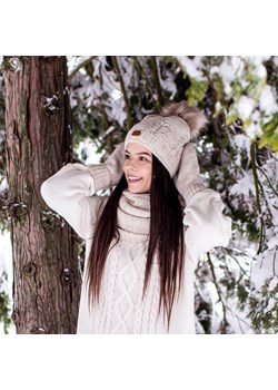 Relaks Zestaw Czapka + Komin + Rękawiczki W Kolorze Beżowym ze sklepu Wojas w kategorii Komplety czapka i szalik damskie - zdjęcie 188285357
