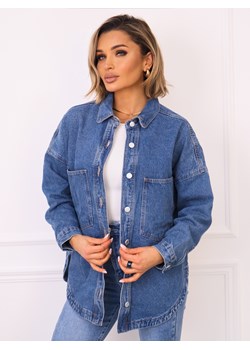 KOSZULA JEANSOWA Z KIESZENIAMI ZAPINANA NA GUZIKI- GRANATOWA ze sklepu olika.com.pl w kategorii Koszule damskie - zdjęcie 188285495