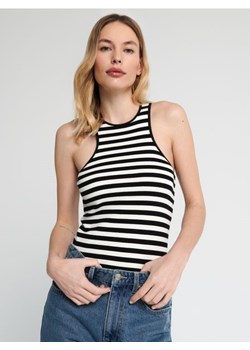 Sinsay - Prążkowany top na ramiączkach w paski - wielobarwny ze sklepu Sinsay w kategorii Bluzki damskie - zdjęcie 188286975