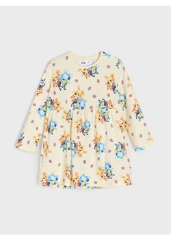 Sinsay - Bawełniana sukienka Bluey - kremowy ze sklepu Sinsay w kategorii Sukienki dziewczęce - zdjęcie 188286978