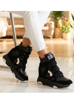 Czarne sneakersy na koturnie Seastar /G7-2 14896 T937/ ze sklepu Pantofelek24.pl w kategorii Buty sportowe damskie - zdjęcie 188303367