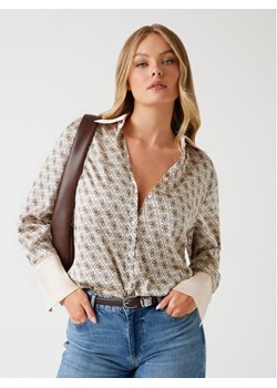 Guess Top 166913 Beżowy Classic Fit ze sklepu MODIVO w kategorii Bluzki damskie - zdjęcie 188326417