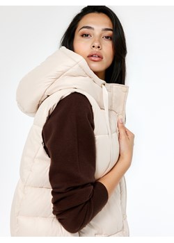 Mohito - Pikowana kremowa kamizelka - kremowy ze sklepu Mohito w kategorii Kamizelki damskie - zdjęcie 188326527