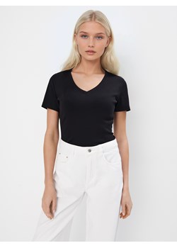 Mohito - T-shirt z dekoltem V - czarny ze sklepu Mohito w kategorii Bluzki damskie - zdjęcie 188326625