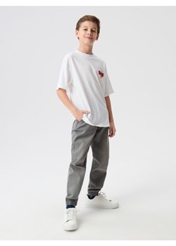 Sinsay - Jeansy jogger z efektem sprania - szary ze sklepu Sinsay w kategorii Spodnie chłopięce - zdjęcie 188332279