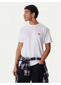 Quiksilver T-Shirt EQYZT07711 Biały Regular Fit ze sklepu MODIVO w kategorii T-shirty męskie - zdjęcie 188333878