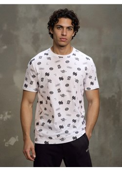 Sinsay - Bawełniana koszulka ze wzorem - biały ze sklepu Sinsay w kategorii T-shirty męskie - zdjęcie 188335378