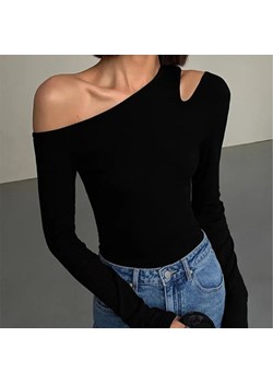 Damska bluza z wycięciem na ramieniu - Czarny S ze sklepu Intimica.pl w kategorii Bluzki damskie - zdjęcie 188335839