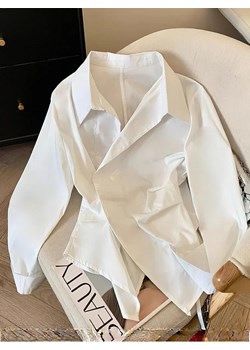 Damska taliowana koszula - Biały S ze sklepu Intimica.pl w kategorii Koszule damskie - zdjęcie 188335956