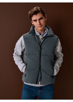 Sinsay - Pikowana kamizelka ze stójką - szary ze sklepu Sinsay w kategorii Kamizelki męskie - zdjęcie 188339669