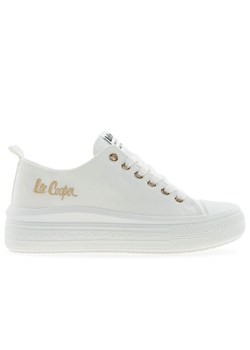 Buty Lee Cooper LCW-24-44-2462LA - białe ze sklepu streetstyle24.pl w kategorii Trampki damskie - zdjęcie 188339867