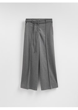 Reserved - Spodnie z kantem - ciemnoszary ze sklepu Reserved w kategorii Spodnie damskie - zdjęcie 188350616