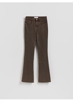 Reserved - Jeansy flare - brązowy ze sklepu Reserved w kategorii Jeansy damskie - zdjęcie 188350905