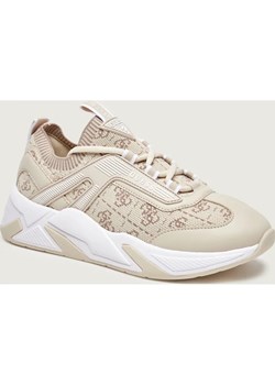 Guess Sneakersy GENGA ze sklepu Gomez Fashion Store w kategorii Buty sportowe damskie - zdjęcie 188352269
