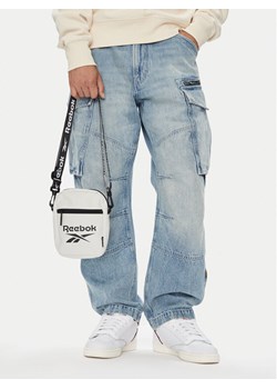 Reebok Torebka RBK-010-CCC-06 Biały ze sklepu MODIVO w kategorii Torby męskie - zdjęcie 188354865