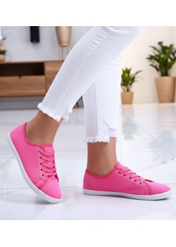 Sznurowane różowe trampki damskie /G2-2 14392 S191/ ze sklepu Pantofelek24.pl w kategorii Trampki damskie - zdjęcie 188356525