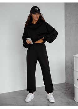 KOMPLET DRESOWY BLUZA Z KAPTUREM+ SPODNIE- CZARNY ze sklepu olika.com.pl w kategorii Komplety i garnitury damskie - zdjęcie 188356795