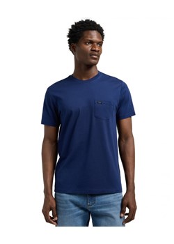 MESKA KOSZULKA LEE POCKET TEE TRUE NAVY 112370423 ze sklepu YouNeedit.pl w kategorii Koszule męskie - zdjęcie 188357417