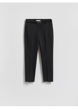 Reserved - Spodnie cygaretki z paskiem - czarny ze sklepu Reserved w kategorii Spodnie damskie - zdjęcie 188357536