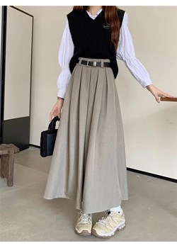 Długa spódnica z zakładkami - Beżowy S ze sklepu Intimica.pl w kategorii Spódnice - zdjęcie 188358088