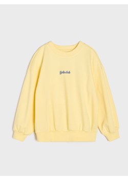 Sinsay - Bawełniana bluza crewneck z napisem - żółty ze sklepu Sinsay w kategorii Bluzki dziewczęce - zdjęcie 188361975