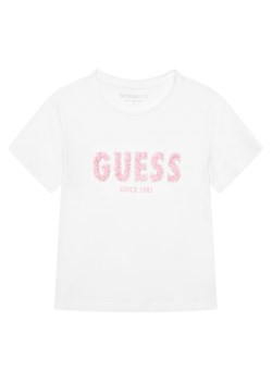 Guess T-Shirt J6RI24 K6YW4 Biały Regular Fit ze sklepu MODIVO w kategorii T-shirty chłopięce - zdjęcie 188372077