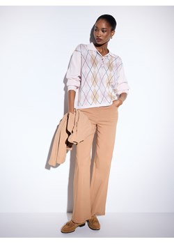 Mohito - Beżowe spodnie flare petite - brązowy ze sklepu Mohito w kategorii Spodnie damskie - zdjęcie 188374549