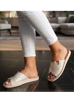 Odkryte kapcie damskie Złote /E7-1 17644 S165/ ze sklepu Pantofelek24.pl w kategorii Kapcie damskie - zdjęcie 188375195