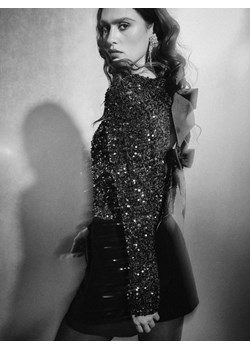 Mohito - Cekinowa fioletowa bluzka z kokardkami - fuksjowy ze sklepu Mohito w kategorii Bluzki damskie - zdjęcie 188377165