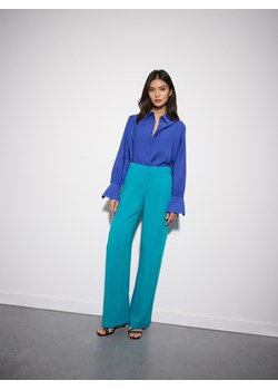 Mohito - Kobaltowa koszula z modalem - niebieski ze sklepu Mohito w kategorii Koszule damskie - zdjęcie 188379325