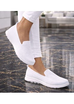 Wkładane białe damskie buty sportowe /F7-2 14150 T234/ ze sklepu Pantofelek24.pl w kategorii Trampki damskie - zdjęcie 188380256