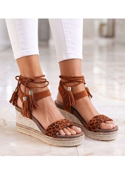 Sandały na koturnie i platformie Camel /C2-2 14048 S290/ ze sklepu Pantofelek24.pl w kategorii Sandały damskie - zdjęcie 188380265