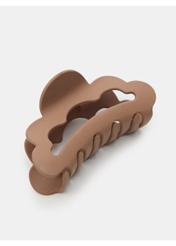 Sinsay - Klamra do włosów z matowym wykończeniem - beżowy ze sklepu Sinsay w kategorii Spinki - zdjęcie 188389538