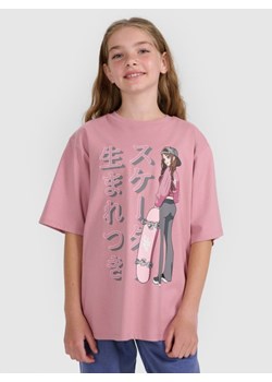 Dziewczęcy t-shirt oversize z nadrukiem 4F 4FJRAW25TTSHF2936 - różowy ze sklepu Sportstylestory.com w kategorii Bluzki dziewczęce - zdjęcie 188406096