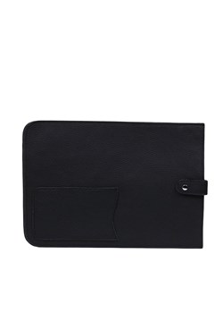 czarne etui skórzane  na laptopa lub tablet Nila ze sklepu Słoń Torbalski w kategorii Etui - zdjęcie 188412957
