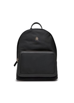 Plecak Tommy Hilfiger Th Essential S Backpack AW0AW15718 Czarny ze sklepu eobuwie.pl w kategorii Plecaki - zdjęcie 188417067