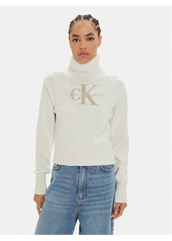 Calvin Klein Jeans Golf Chenille J20J224229 Biały Regular Fit ze sklepu MODIVO w kategorii Swetry damskie - zdjęcie 188418699